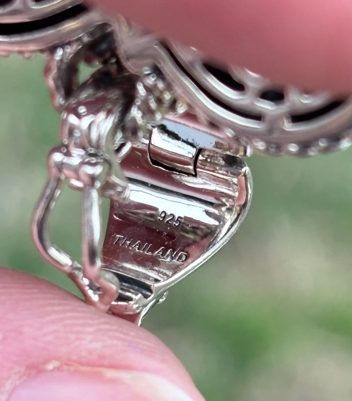 JAI by John Hardy Giraffe Heart Pendant