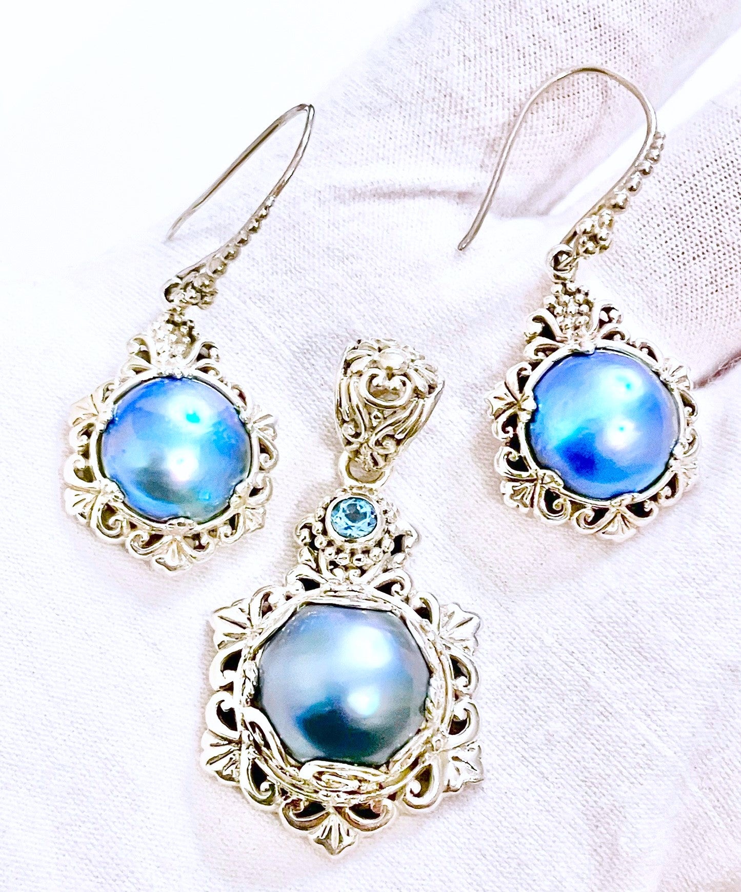 Sarda Blue Mabé Pearl Set