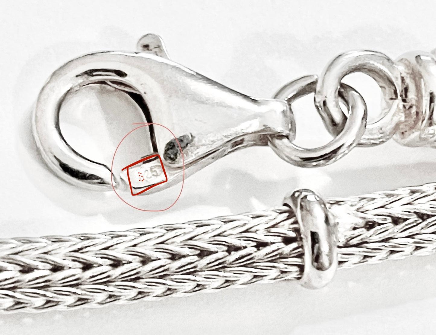 Mesh Chain with Bars