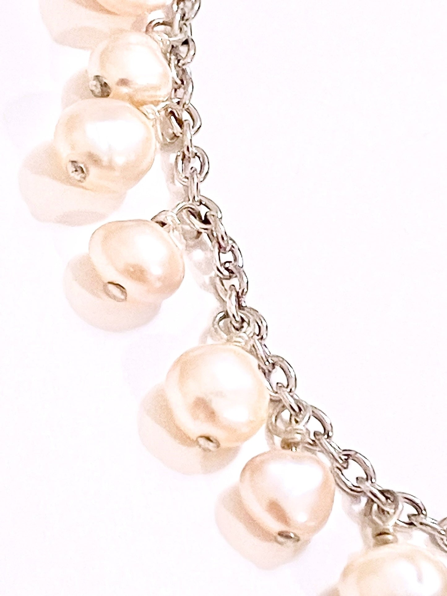 Soft Peach Pearl Bracelet