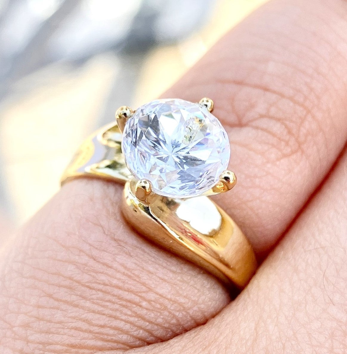 Anillo "Diamante" Chapado en Oro