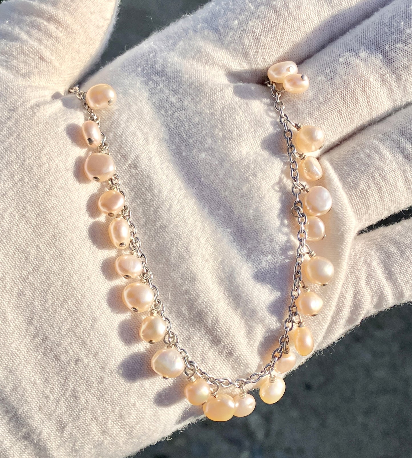 Soft Peach Pearl Bracelet