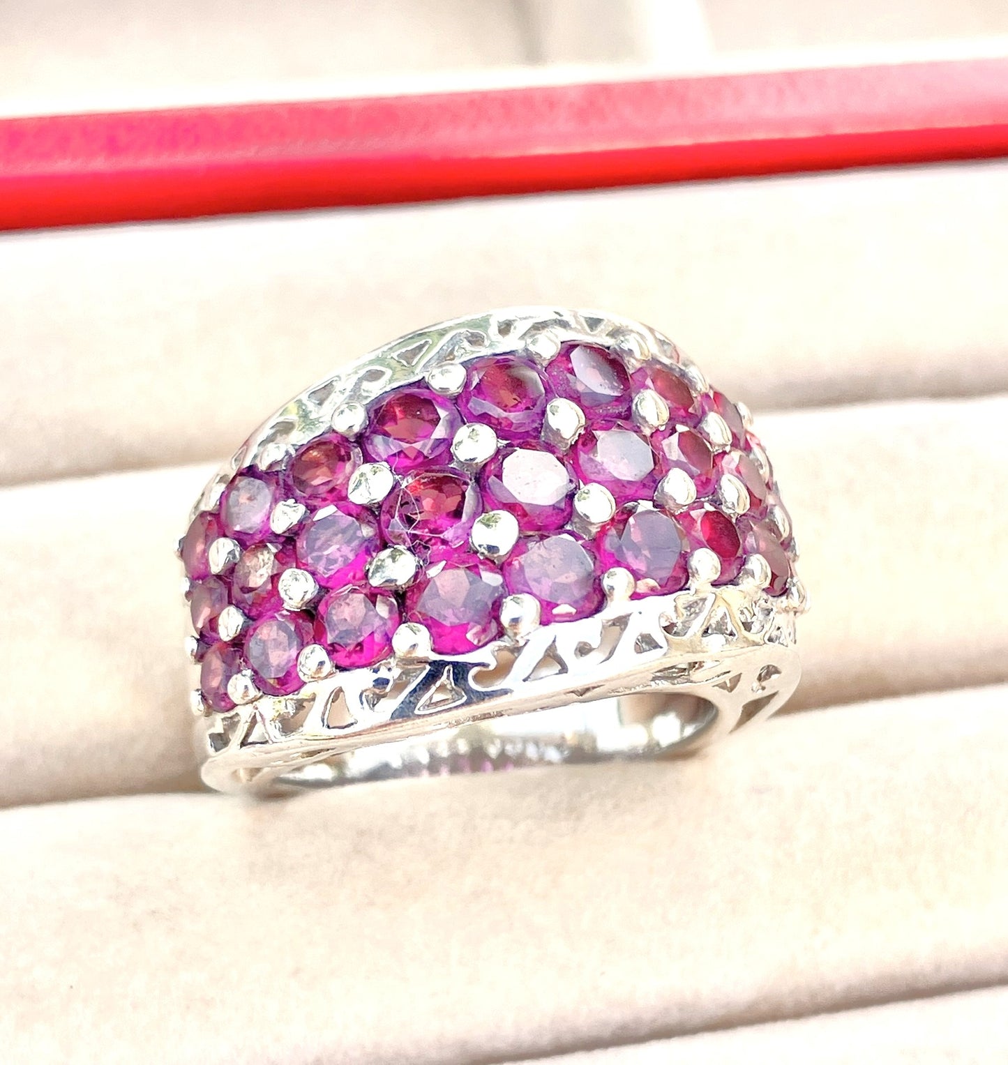 Pavé Rhodolite Garnet Wave Ring