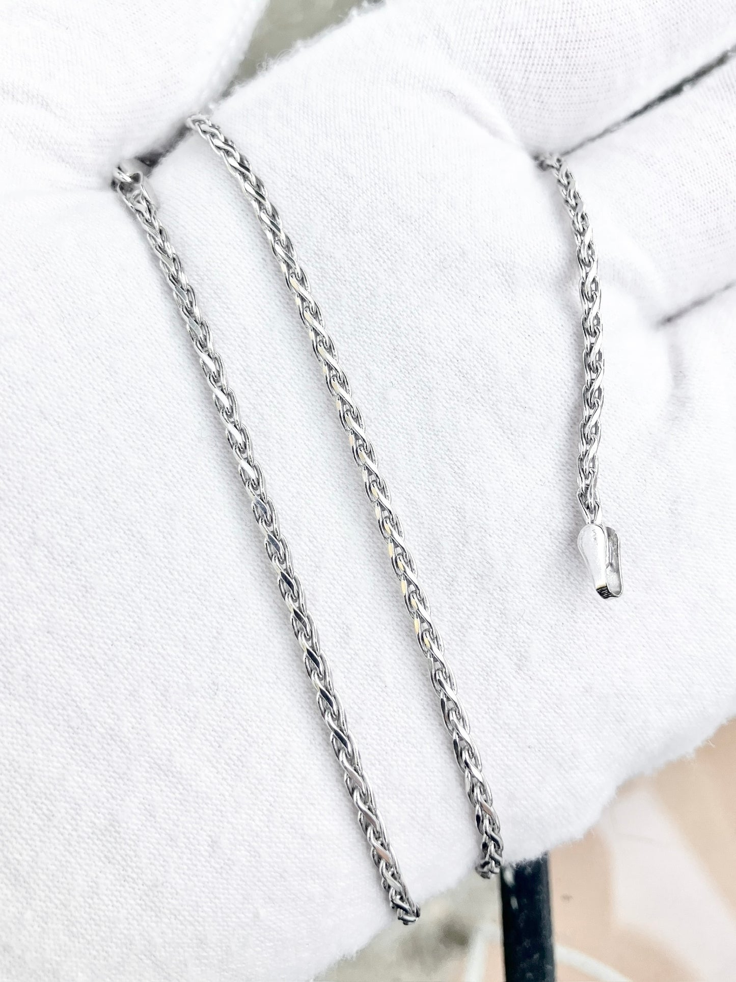 14k White Gold Diamond Cut Wheat Chain