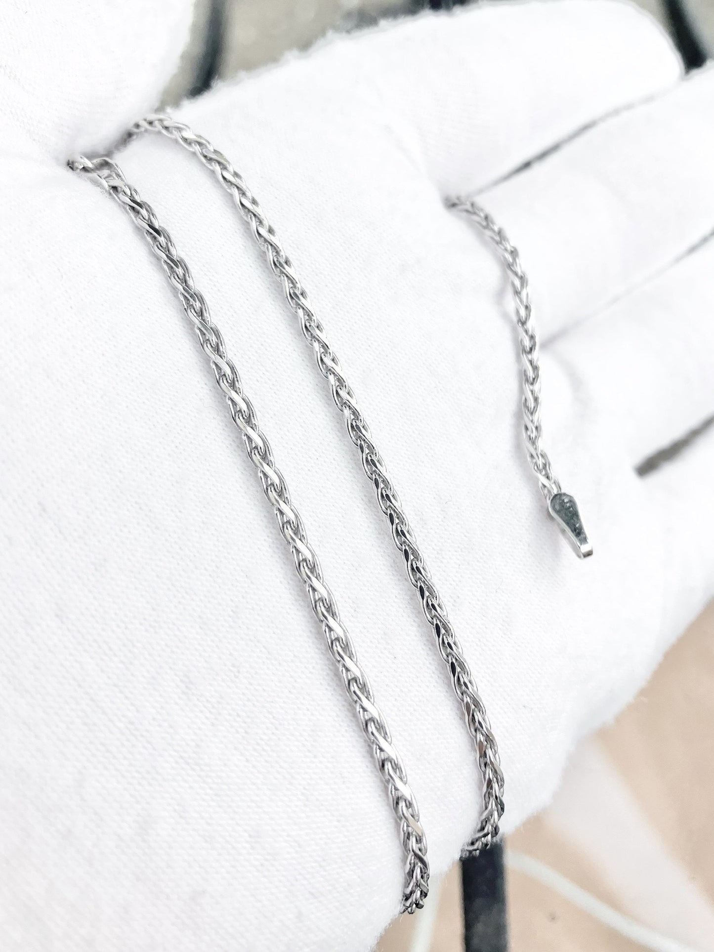 14k White Gold Diamond Cut Wheat Chain