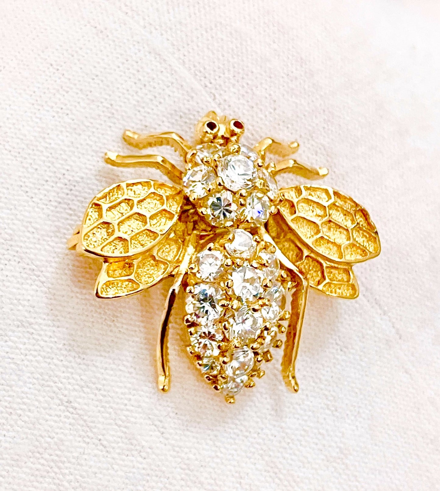 Gold Plated "Diamond" Bee Pendant/Brooch
