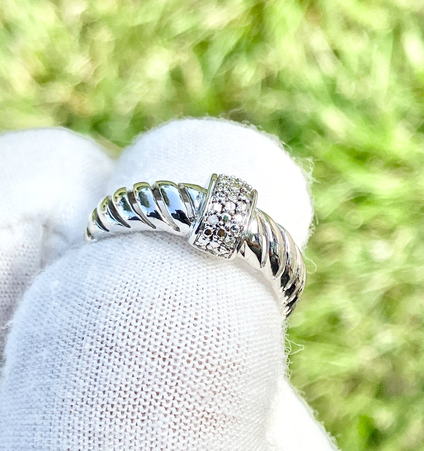 Ribbed Diamond Set