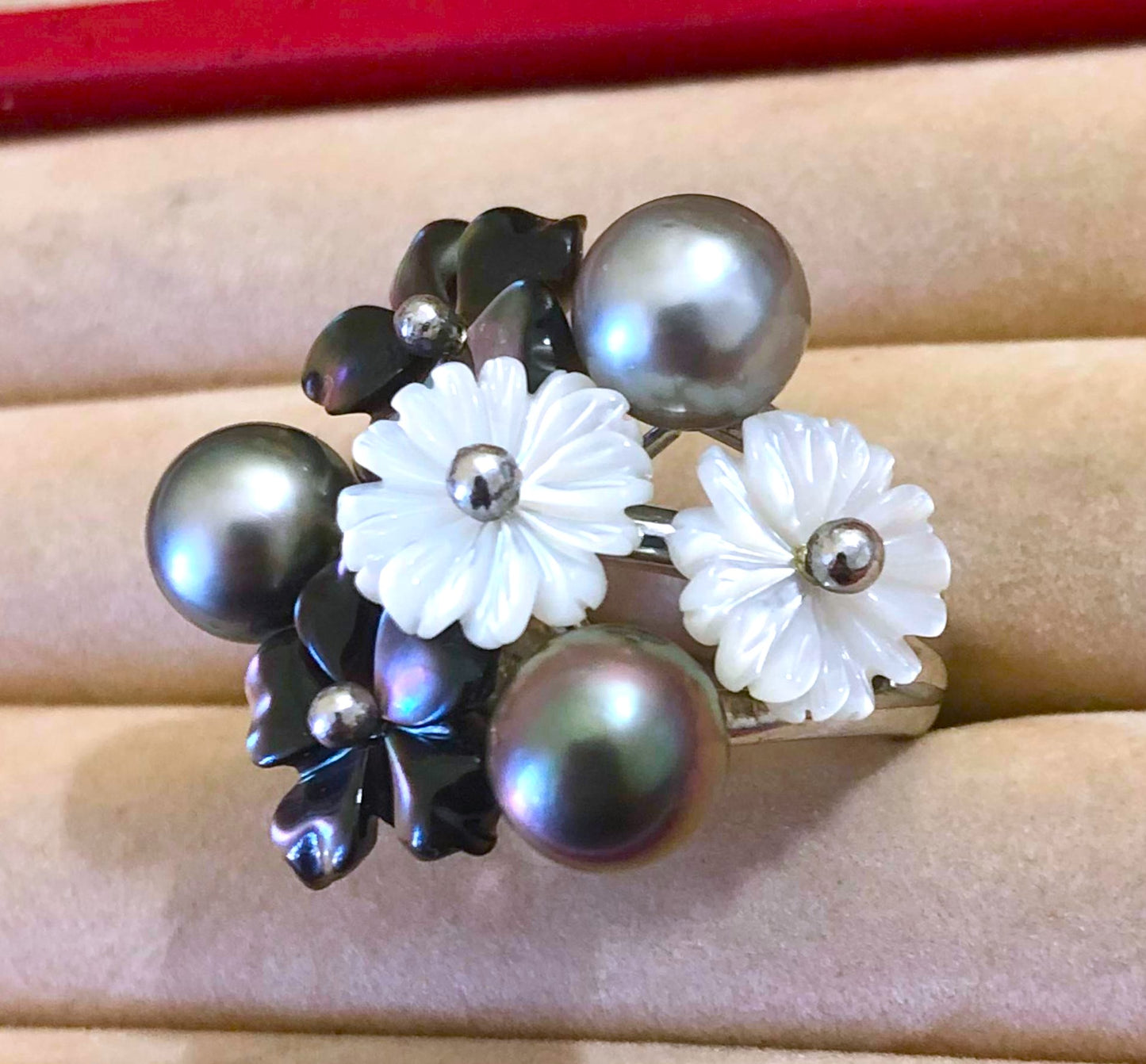 Multi-Color Pearls with Mother of Pearl and Pearl Flowers Ring