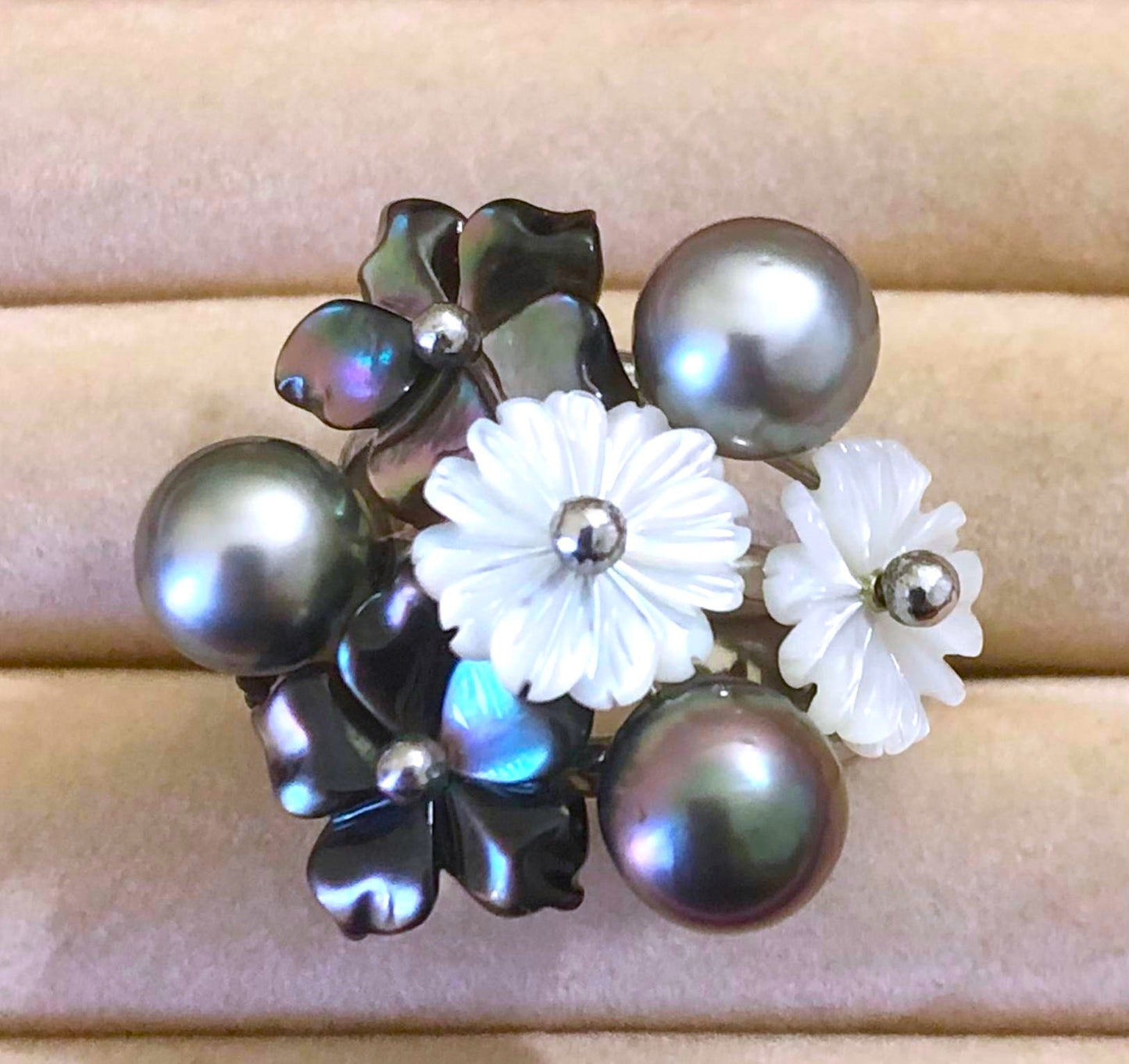 Multi-Color Pearls with Mother of Pearl and Pearl Flowers Ring