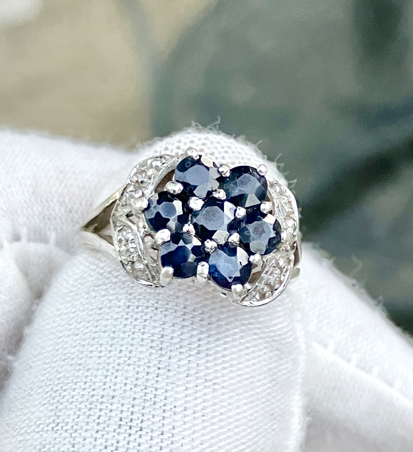 Sapphire and "Diamond" Flower Set
