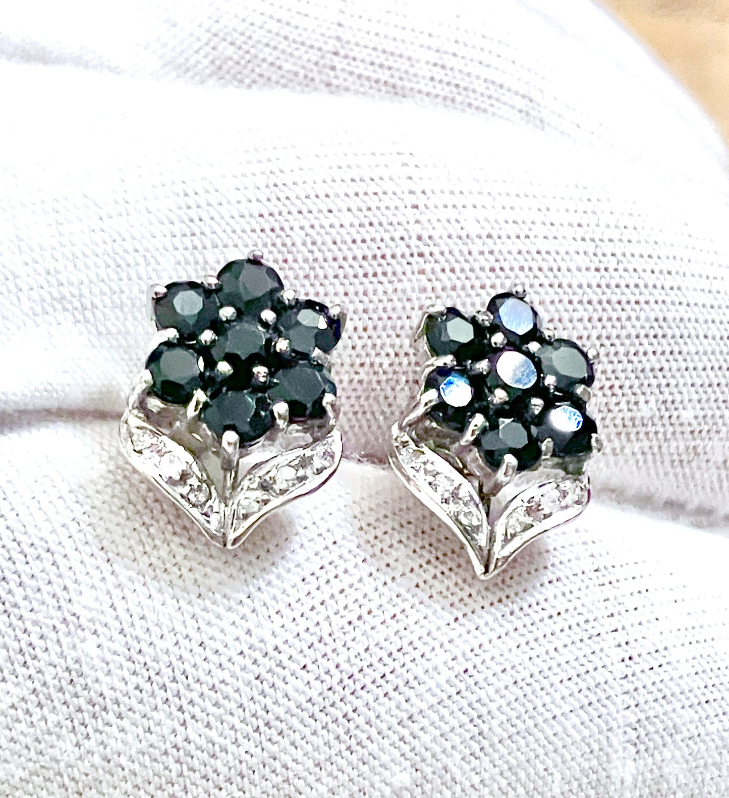 Sapphire and "Diamond" Flower Set