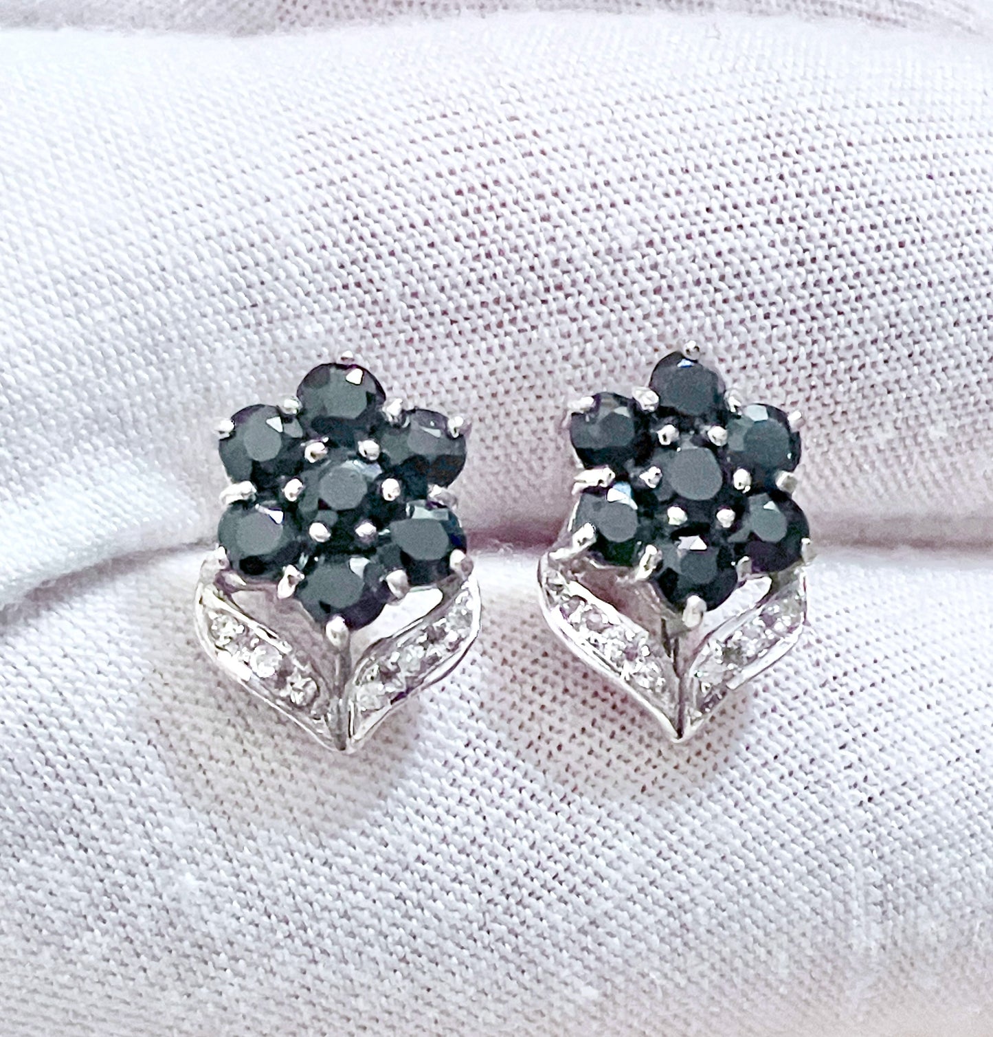 Sapphire and "Diamond" Flower Set