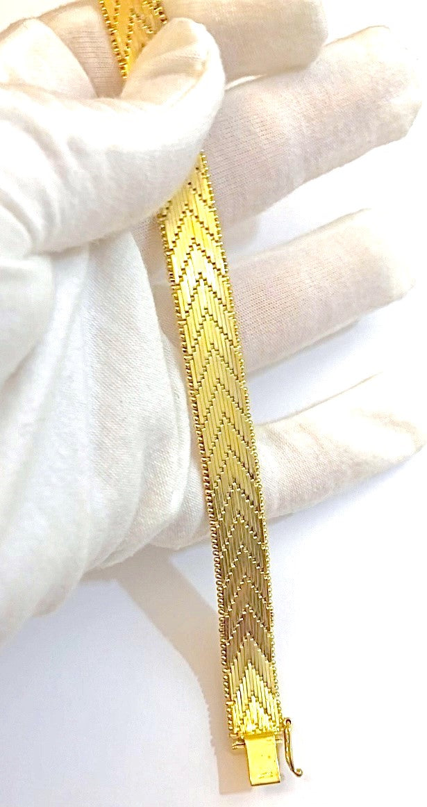 Gold Plated Tri-Color Bricked Arrow Bracelet