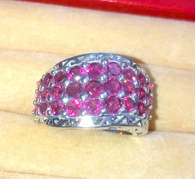 Pavé Rhodolite Garnet Wave Ring