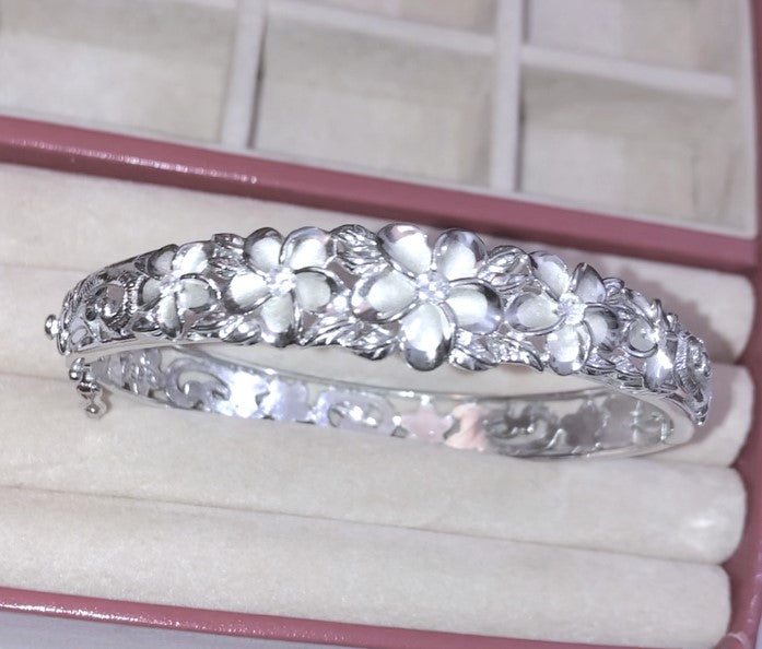 “Diamond” Plumeria Vine Bangle