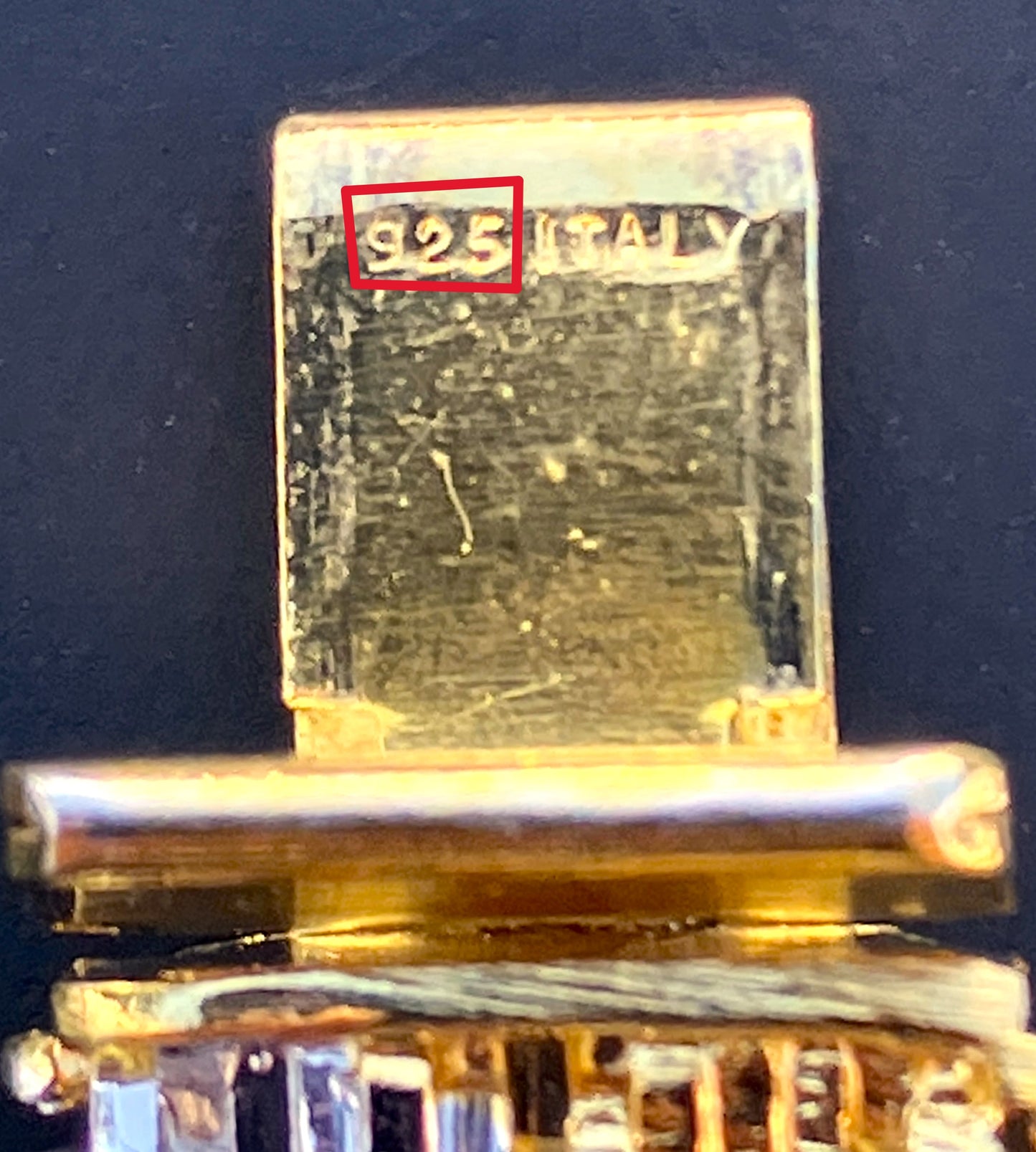 Gold Plated Tri-Color Bricked Arrow Bracelet