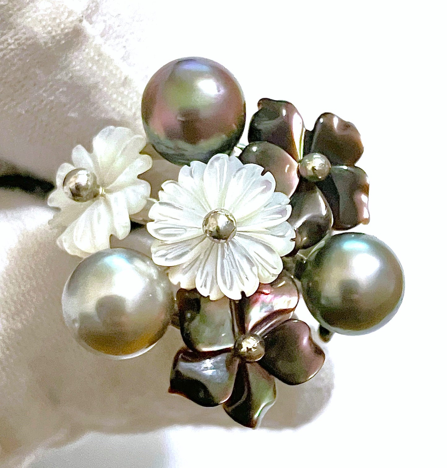 Multi-Color Pearls with Mother of Pearl and Pearl Flowers Ring