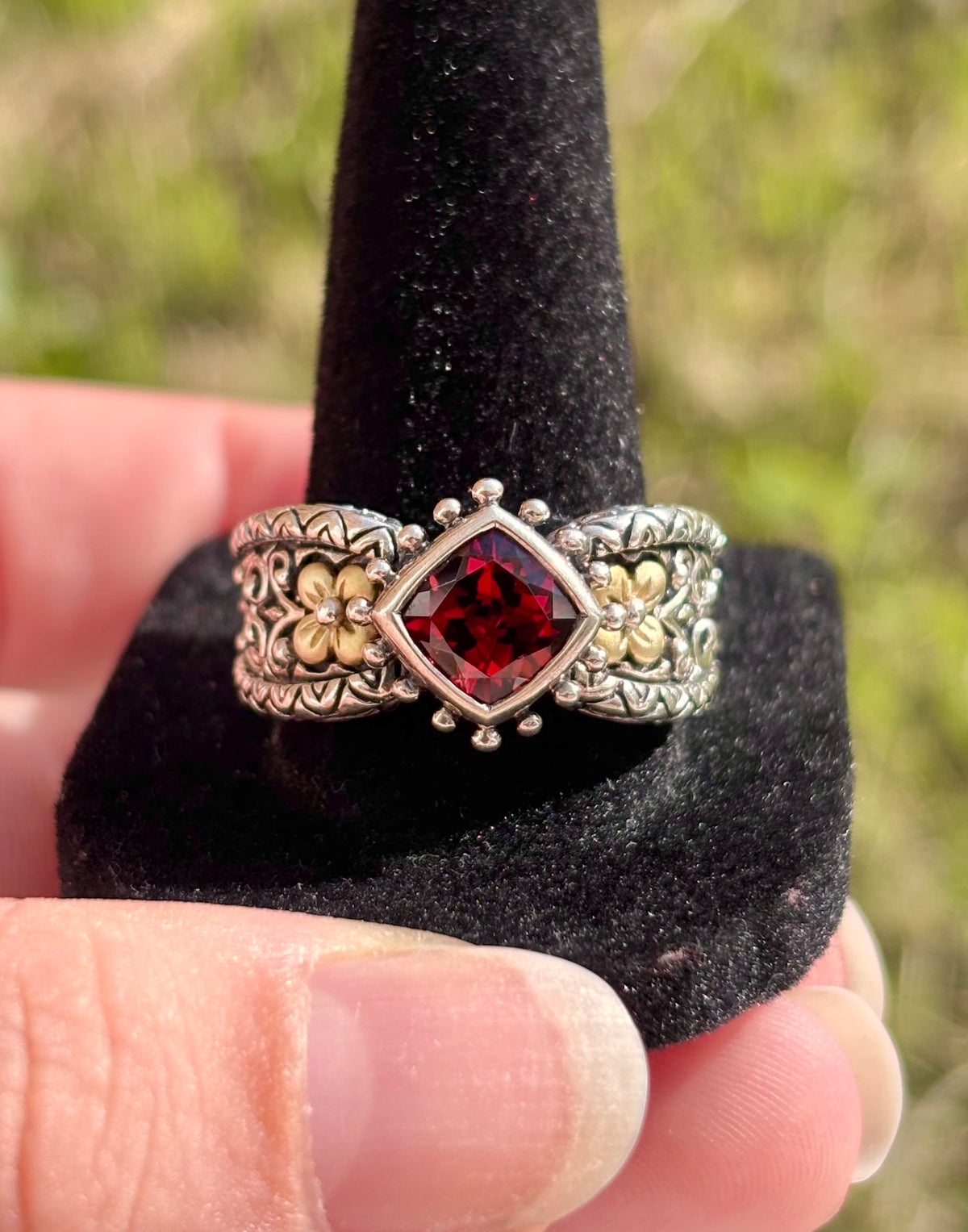 Barbara Bixby Garnet 18K Gold & Sterling Silver Floral Ring Size 10