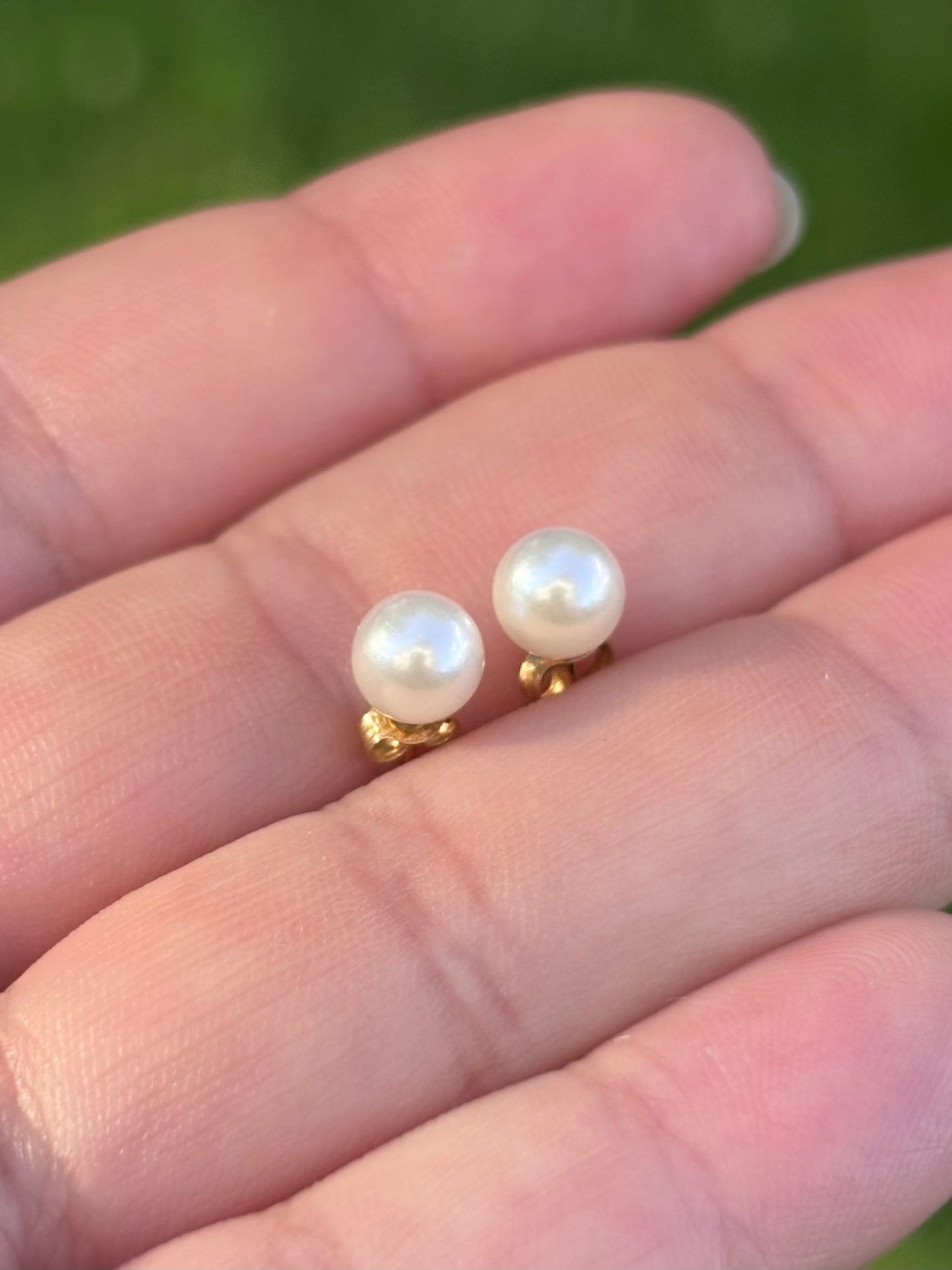 14K Yellow Gold Freshwater Pearl Stud Earrings