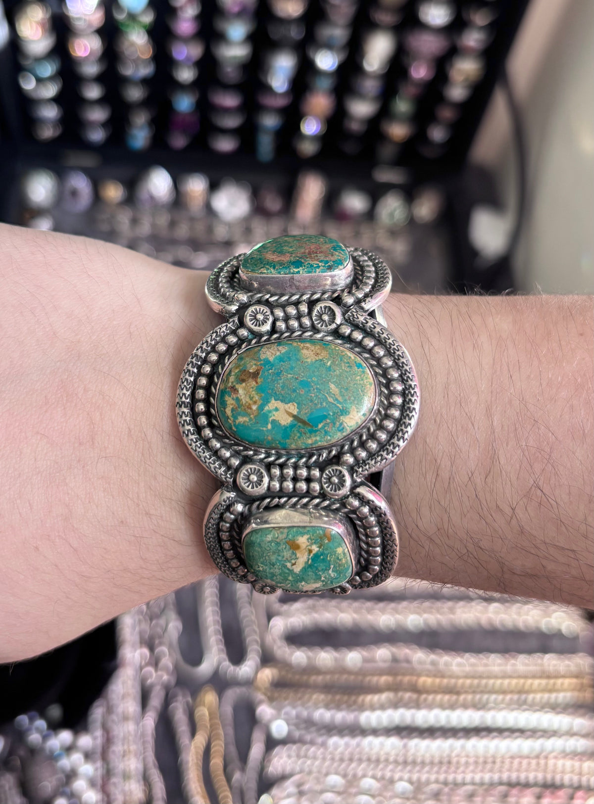 Vintage Sterling Silver & Turquoise 3-Stone Southwestern Cuff Bracelet