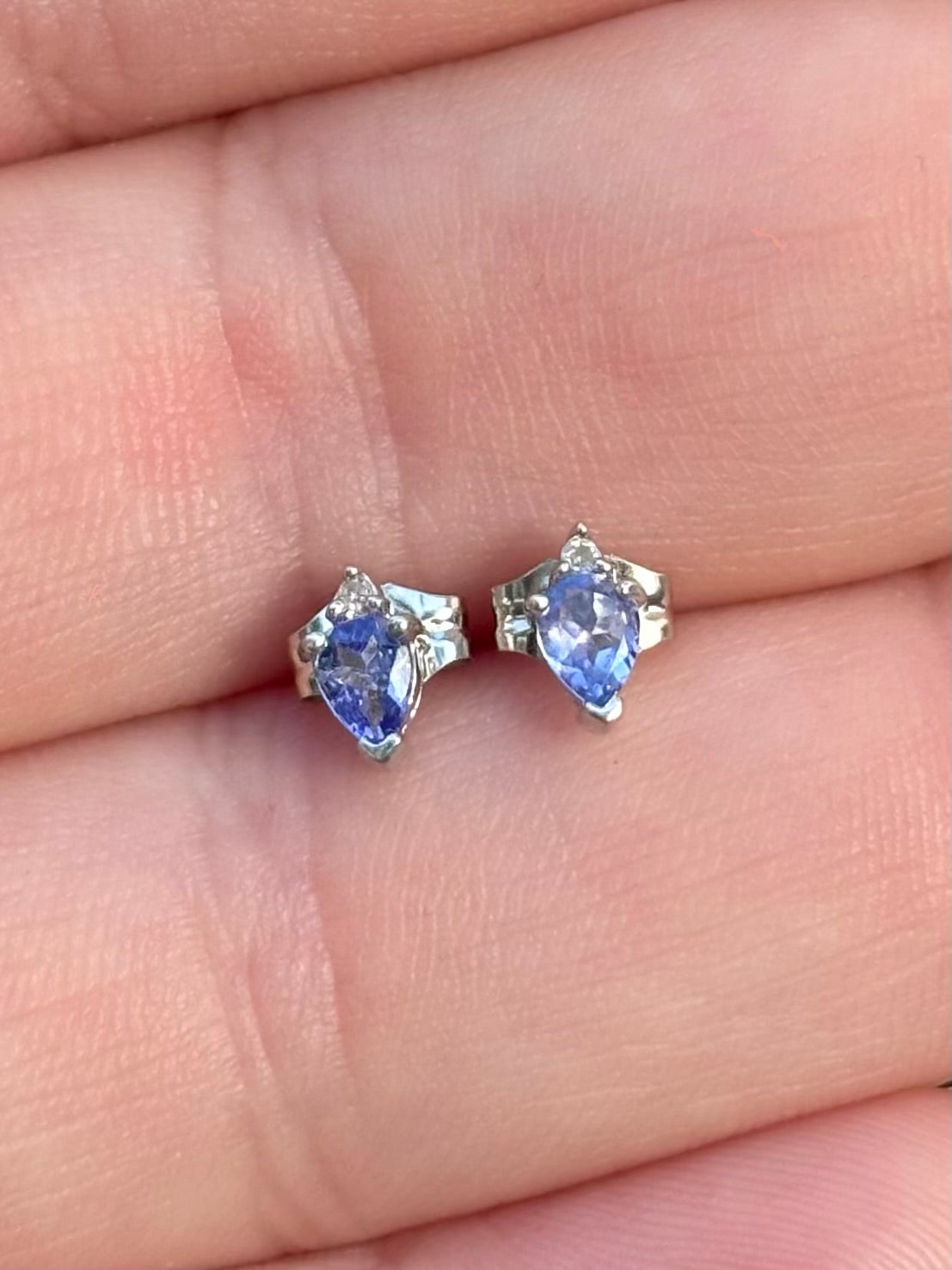 10k White Gold Pear Cut Tanzanite & Diamond Stud Earrings