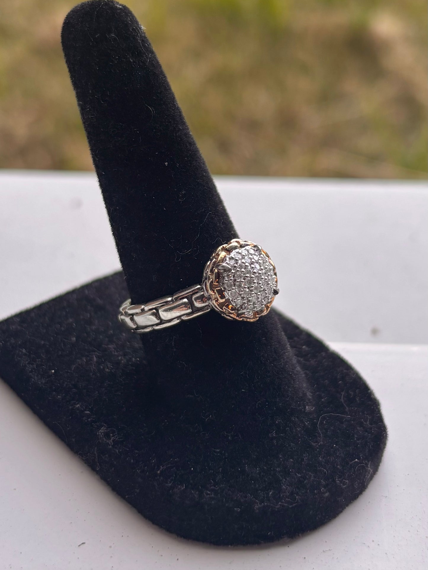JAI by John Hardy Pave Diamonds in 14K Gold Chain Style Halo Ring