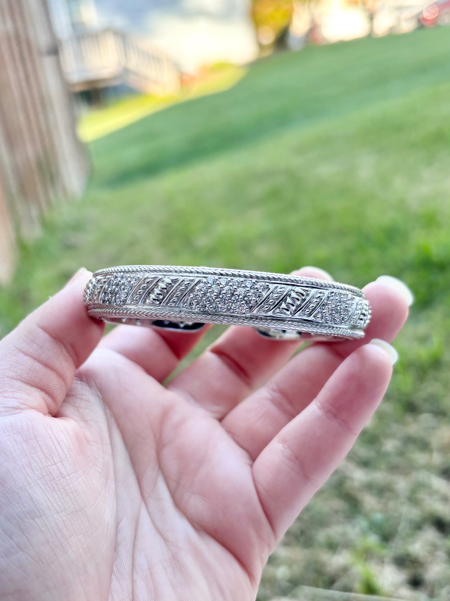 Judith Ripka Diamonique Bar Hinged Bangle