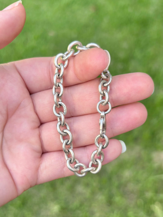 Tiffany & Co. Vintage Sterling Silver Oval Link Bracelet Engraved Center Link