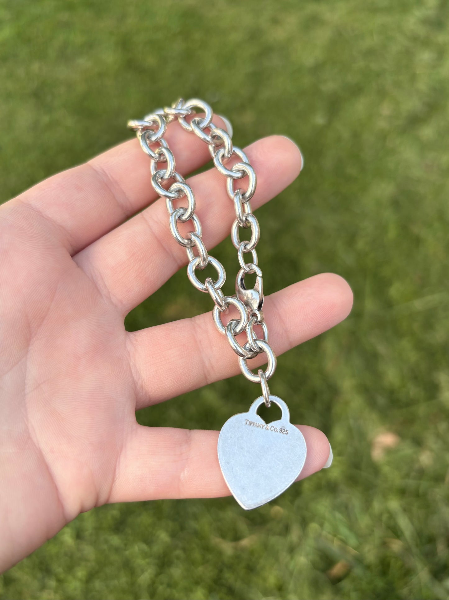 Tiffany & Co. Sterling Silver Flat Heart Tag Oval Link Bracelet