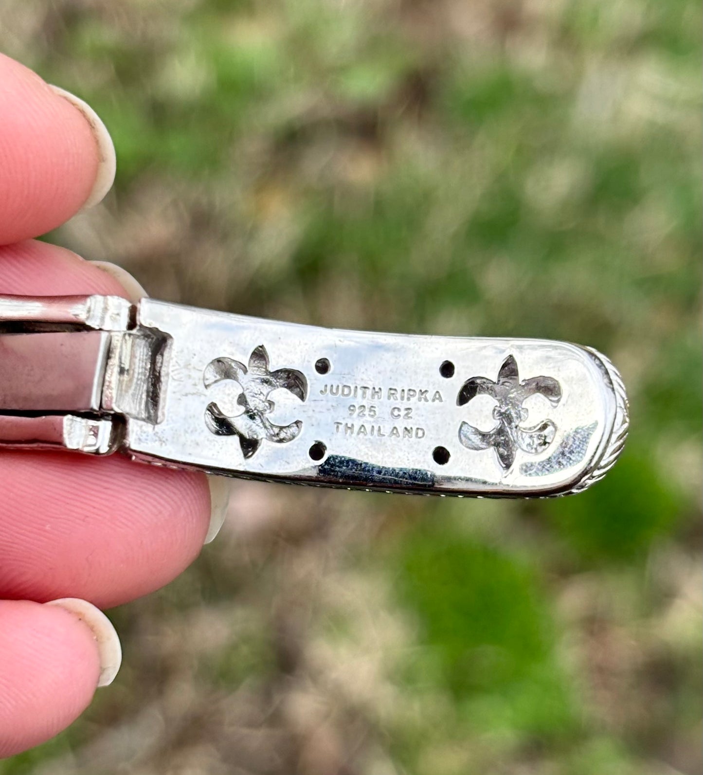Judith Ripka Diamonique Bar Hinged Bangle