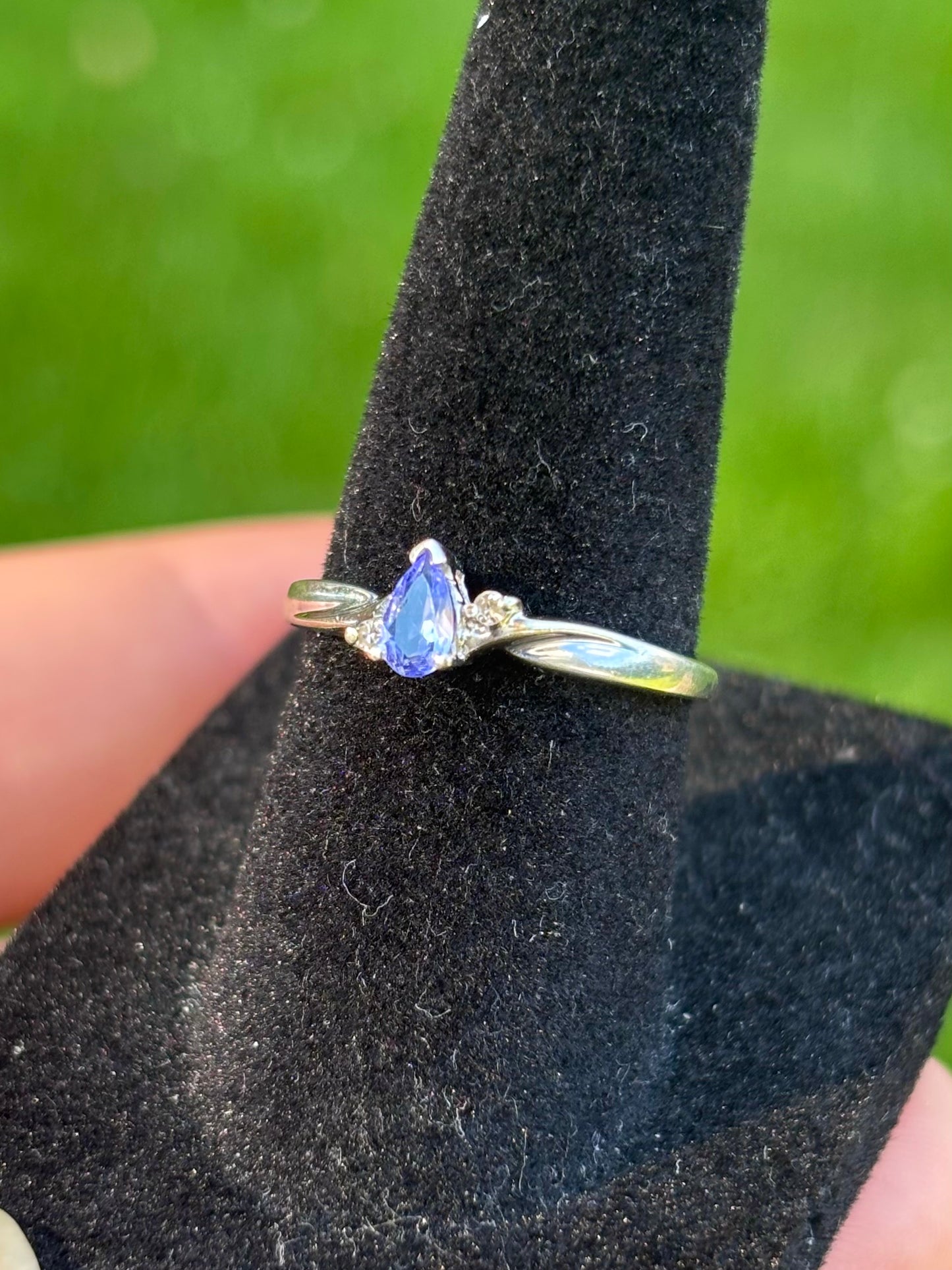 10k Tanzanite with Diamond Accents Ring