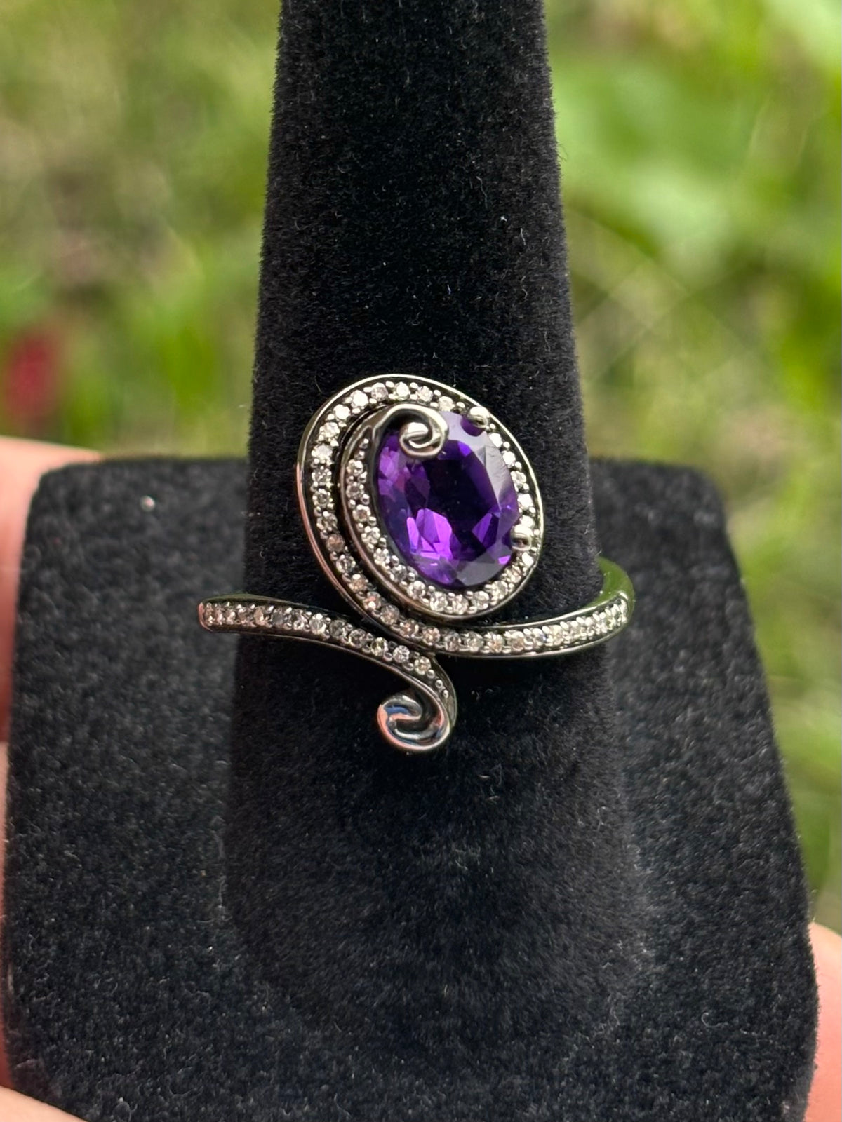 Enchanted Disney Ursula Amethyst 1/5ctw Diamond Sterling Silver Ring