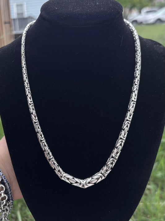 Graduated Byzantine Chain with Toggle Clasp