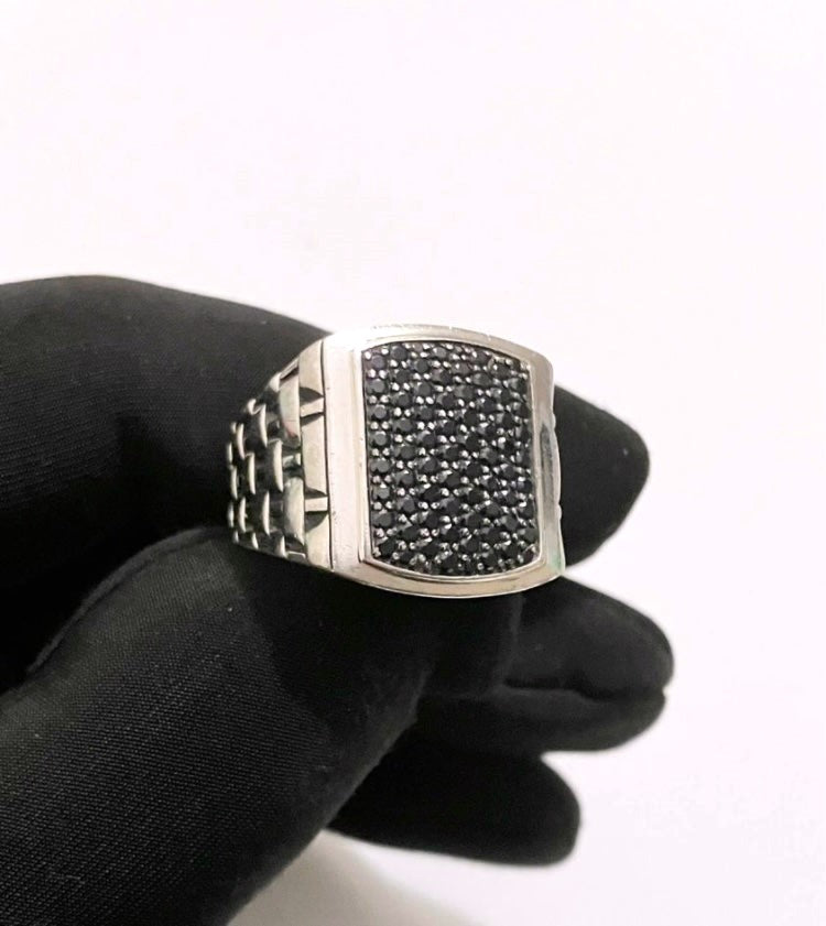 Pavé Black Sapphire Ring