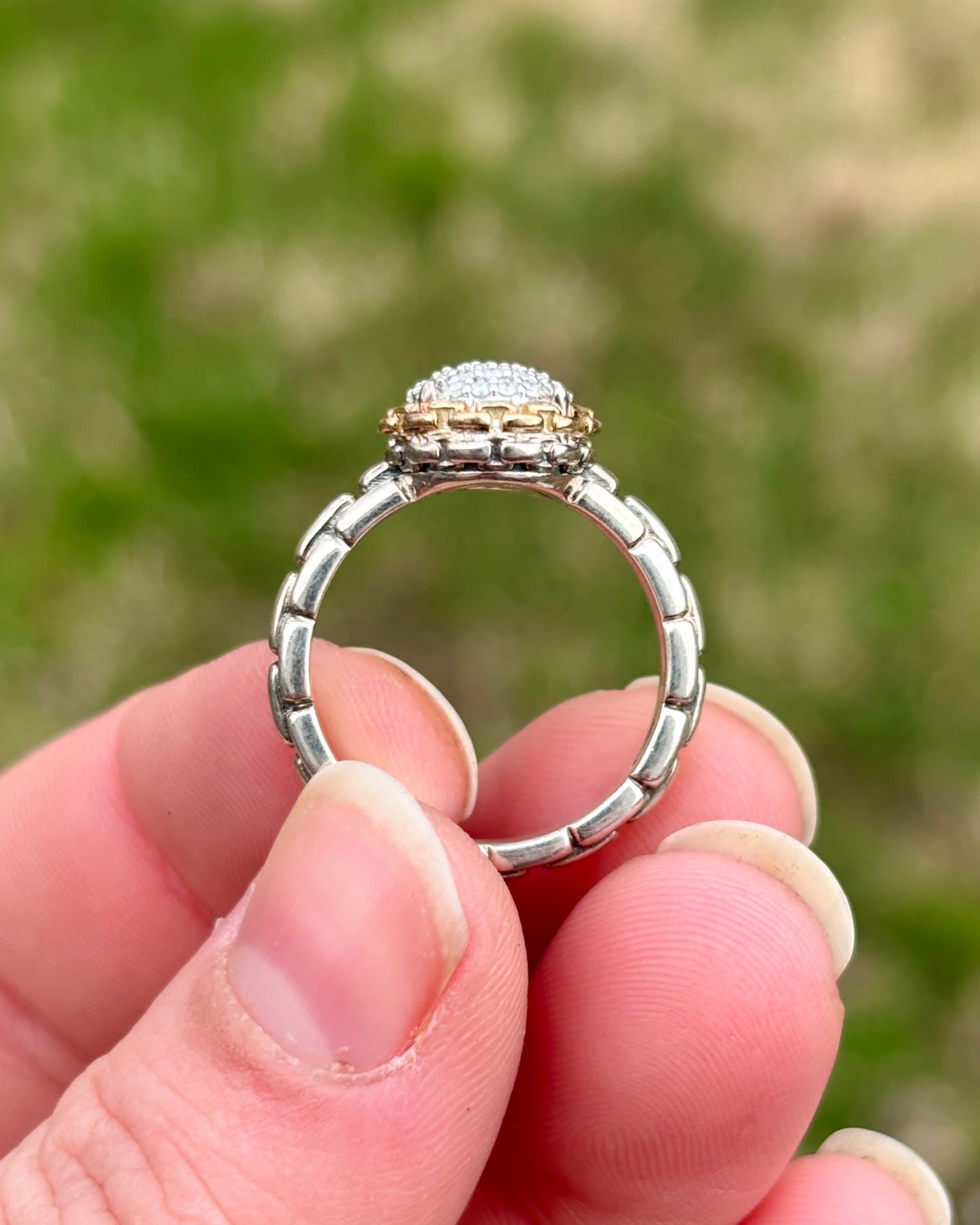 JAI by John Hardy Pave Diamonds in 14K Gold Chain Style Halo Ring