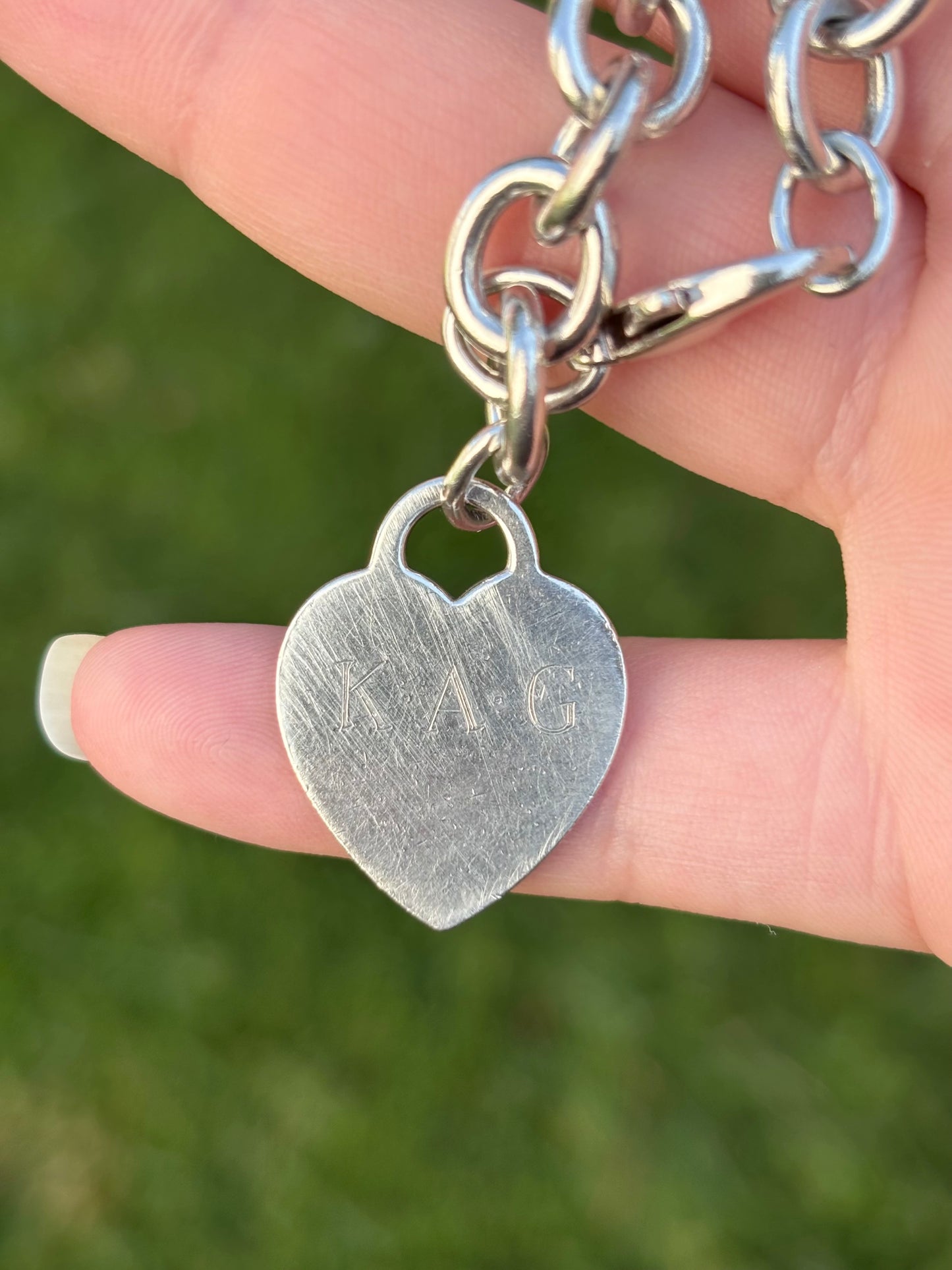 Tiffany & Co. Sterling Silver Flat Heart Tag Oval Link Bracelet
