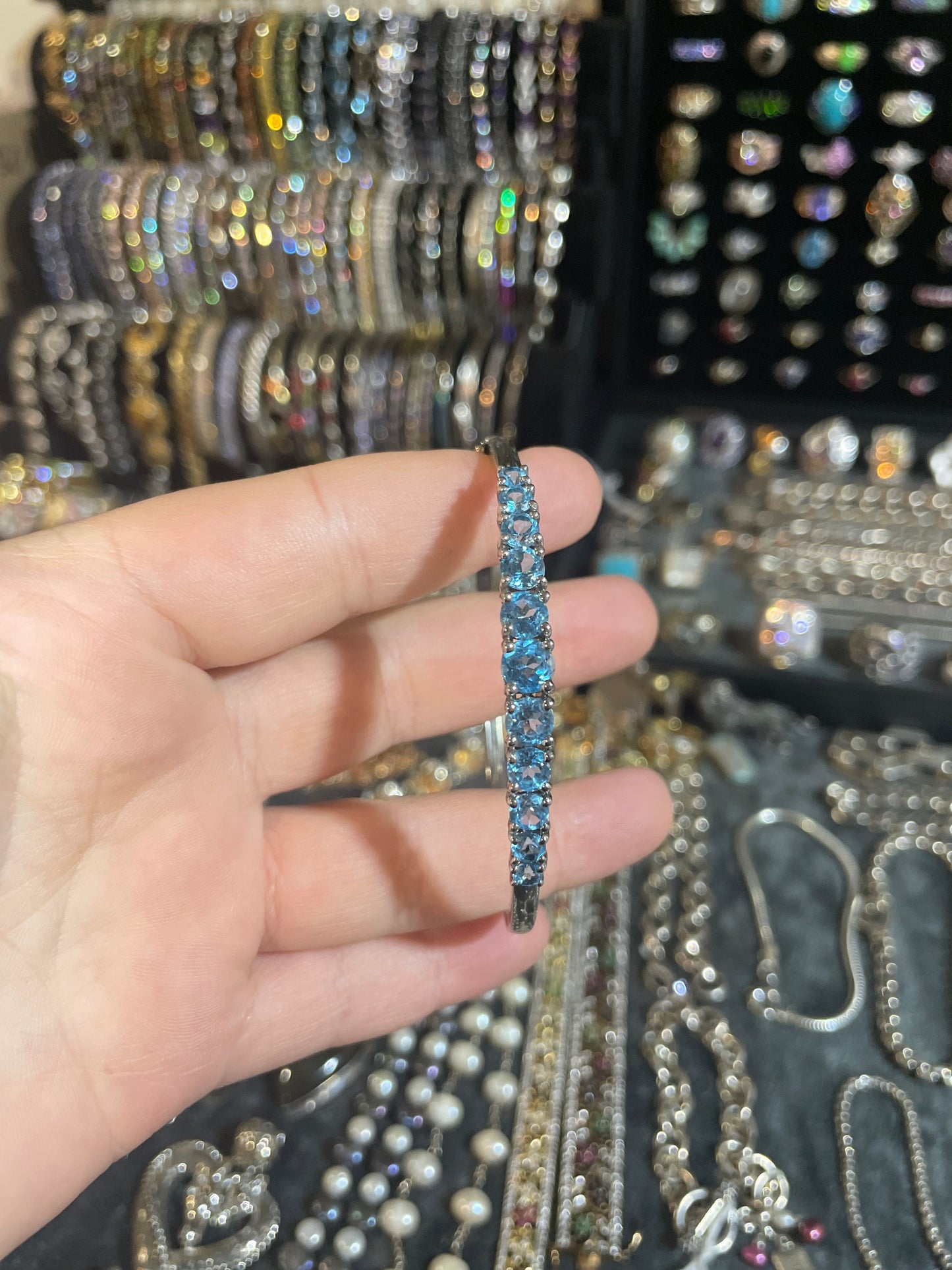 Blue Topaz Graduated Bangle