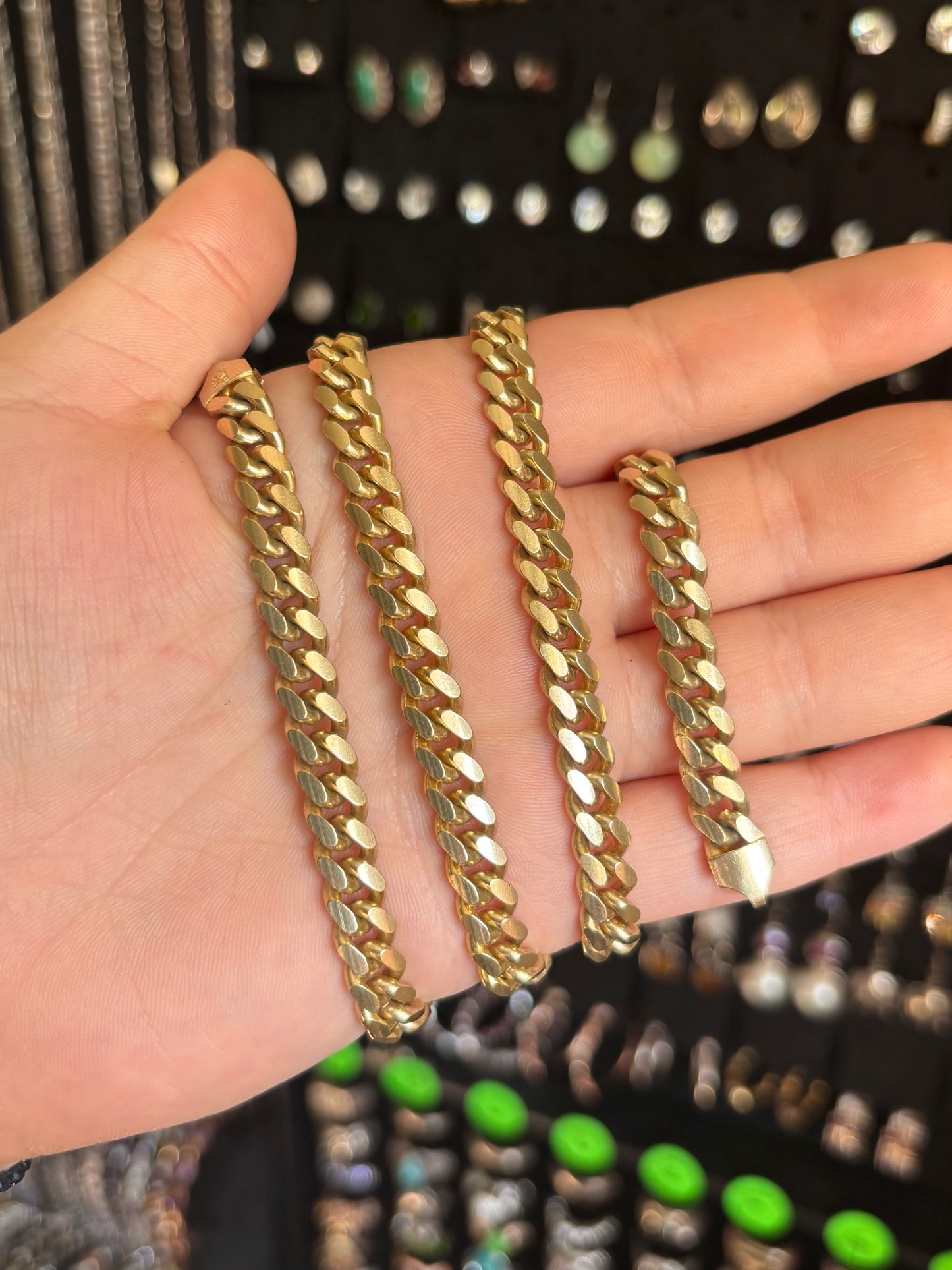 Cadenas de eslabones cubanos lavados en oro (¡2 tamaños!)