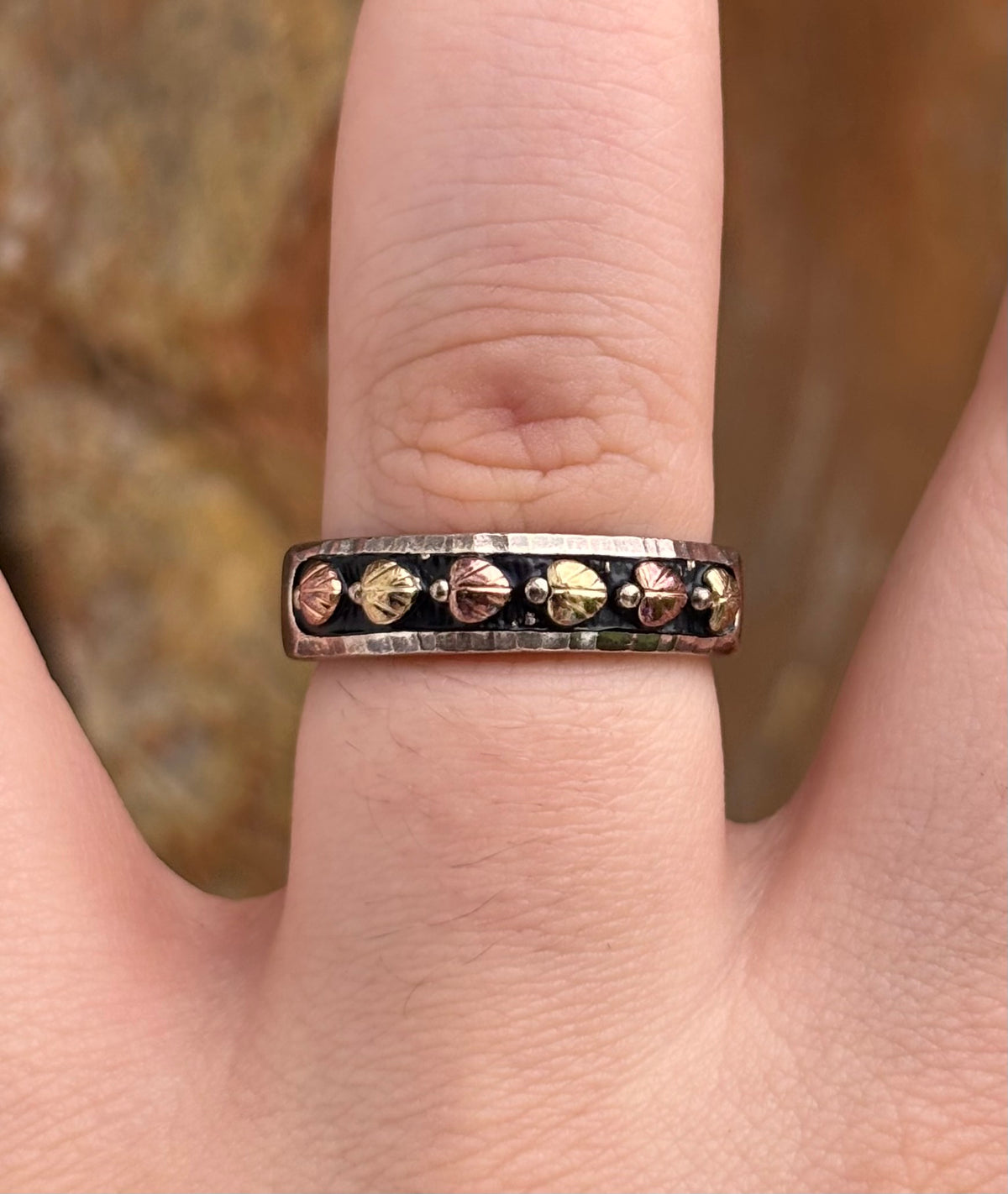 Coleman & Co Black Hills Gold 12K Rose & Green Gold Sterling Silver Ring -Size 8