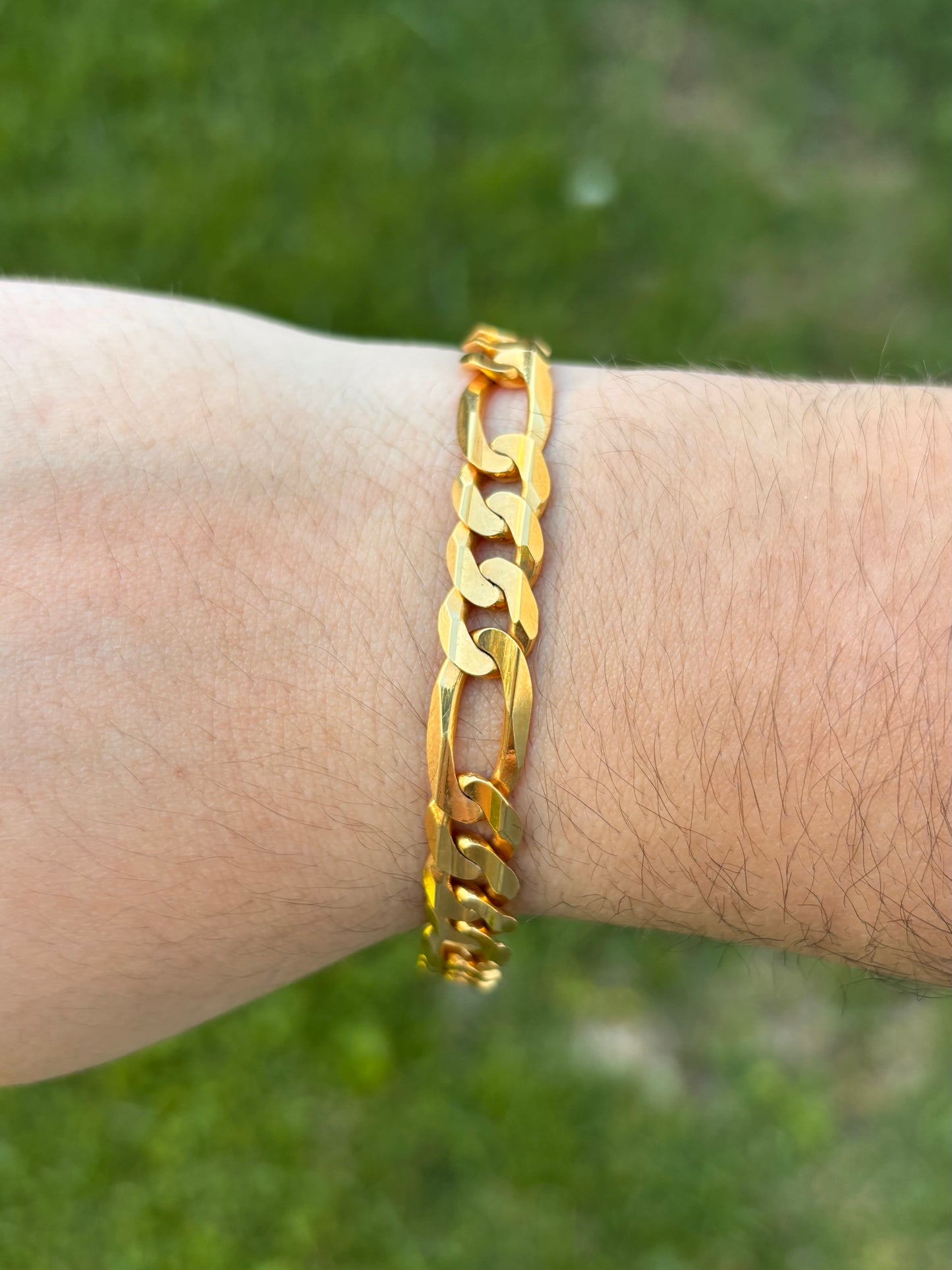 10k Gold Figaro Link Bracelet