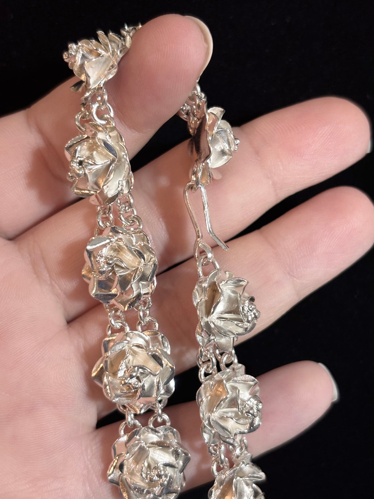 Vintage Mexican Sterling Silver Graduated Rose Necklace