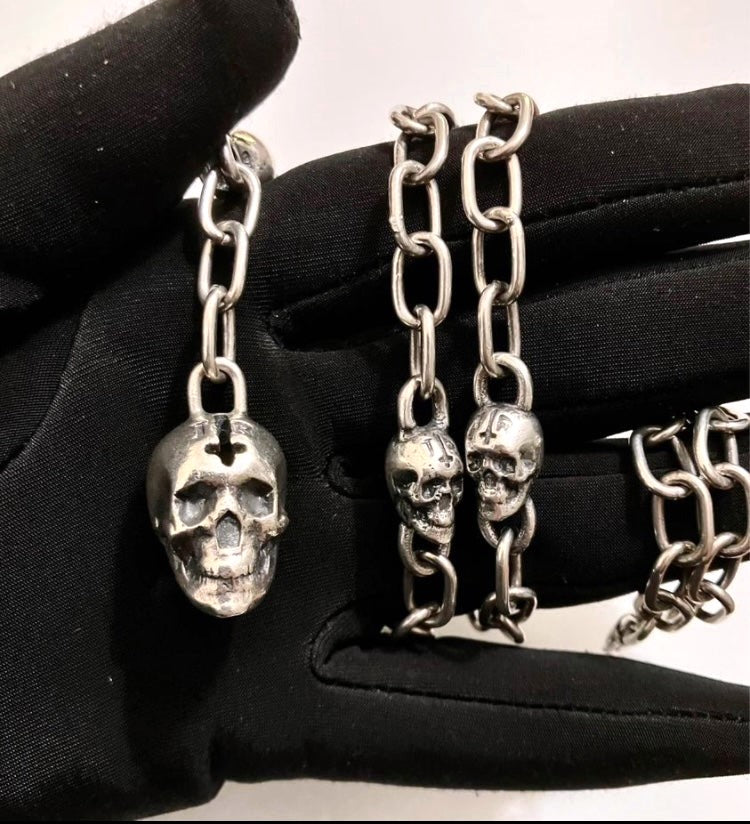 Skull Chain