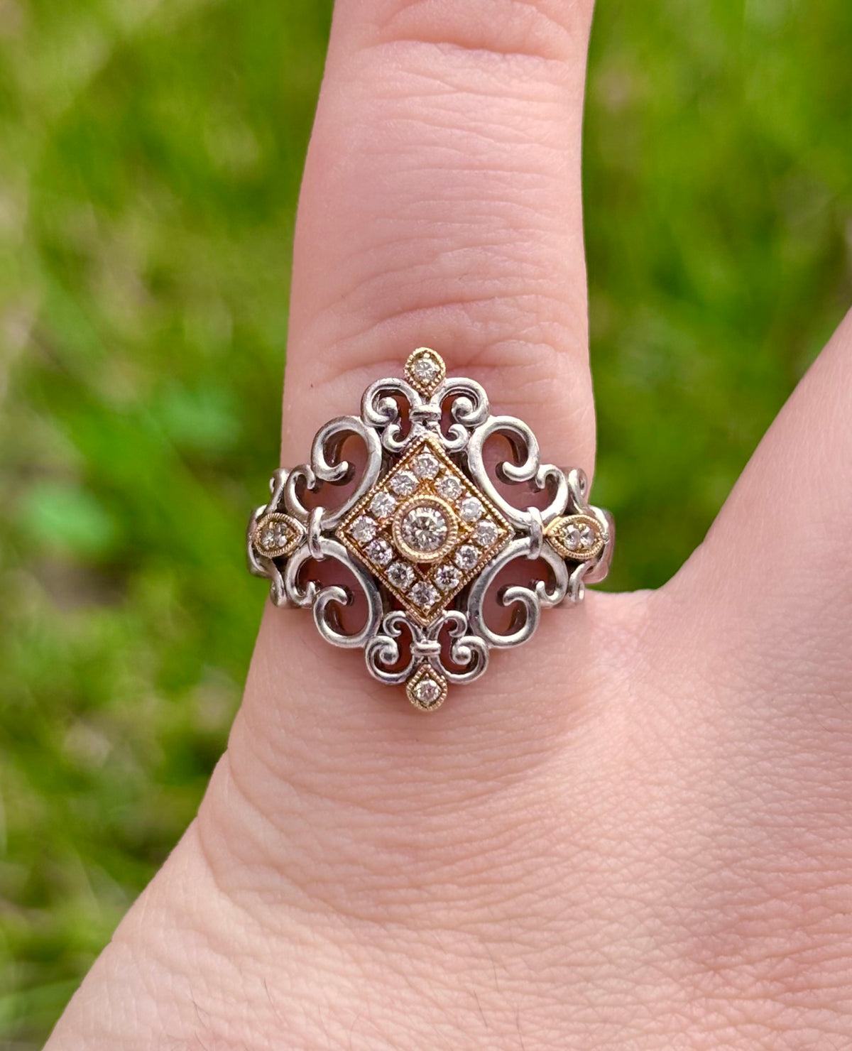Vintage Style 18K Gold & Sterling Silver Diamond Filigree Scrollwork Ring