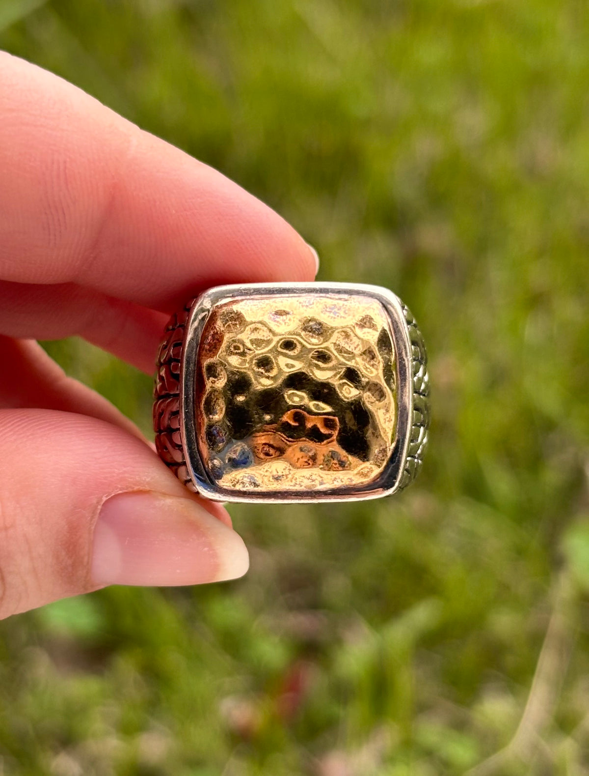 John Hardy Palu Hammered Chain 22K Yellow Gold & Sterling Silver Ring