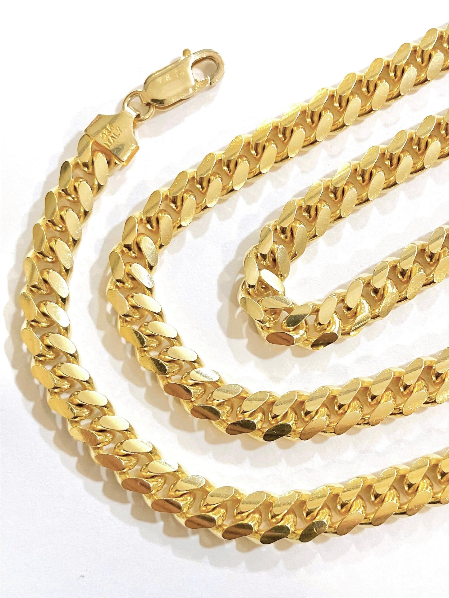 Cadenas de eslabones cubanos lavados en oro (¡2 tamaños!)