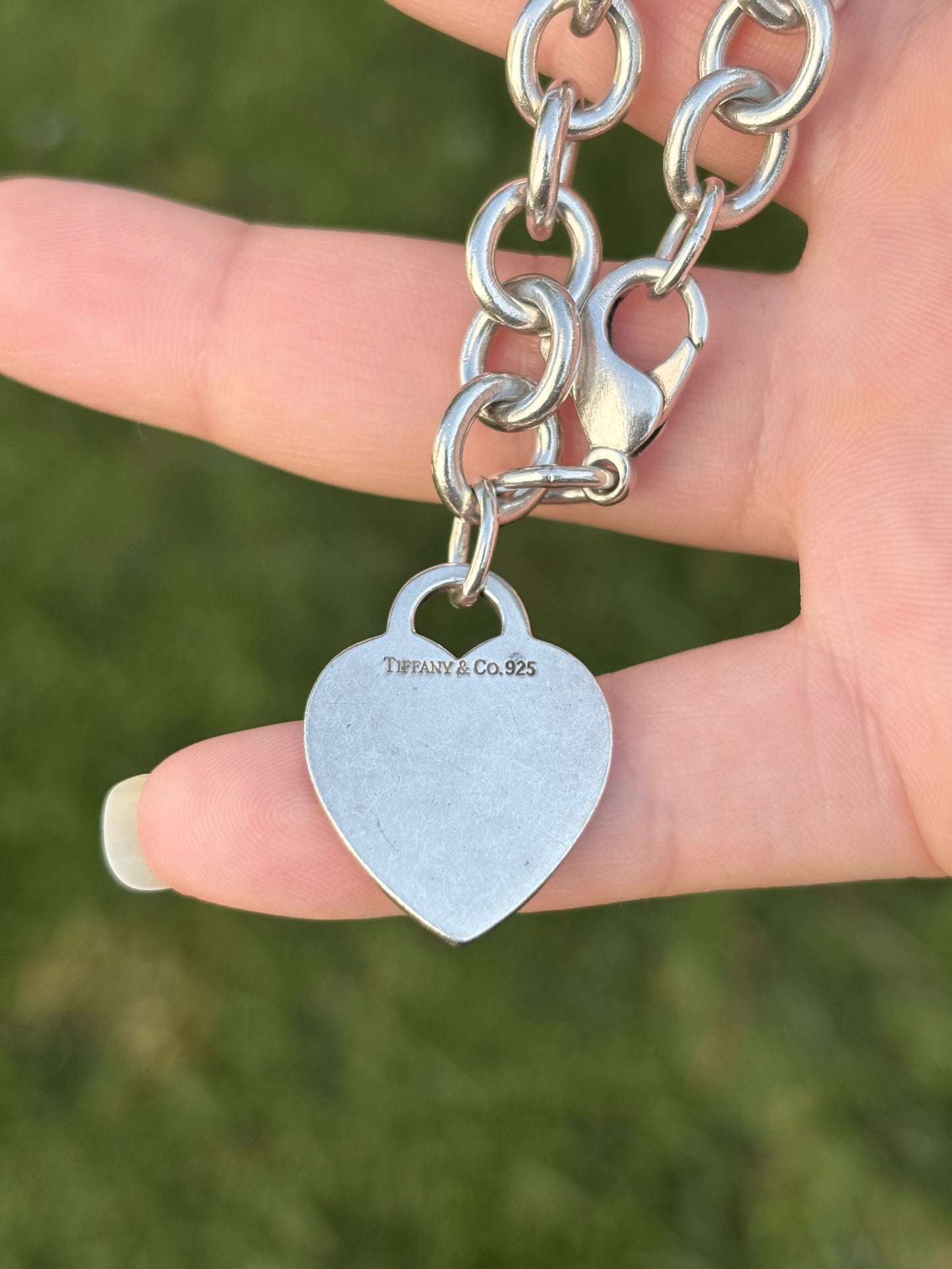 Tiffany & Co. Sterling Silver Flat Heart Tag Oval Link Bracelet