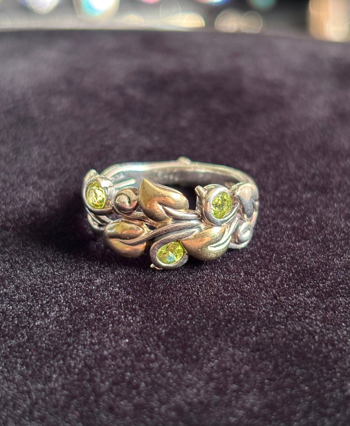 Barbara Bixby 18K Gold & Sterling Silver Peridot Vine Leaf Ring