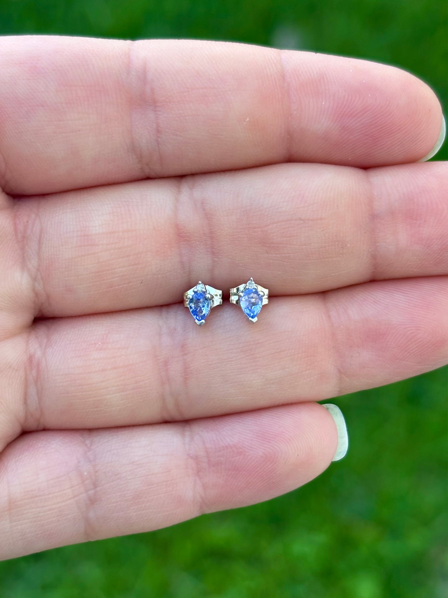 10k White Gold Pear Cut Tanzanite & Diamond Stud Earrings