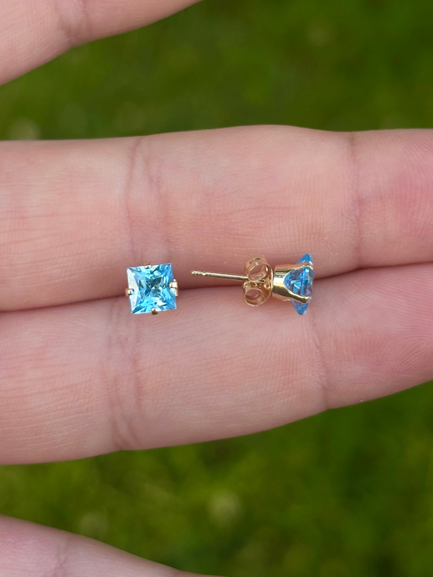 14K Yellow Gold Princess Cut Swiss Blue Topaz Stud Earrings