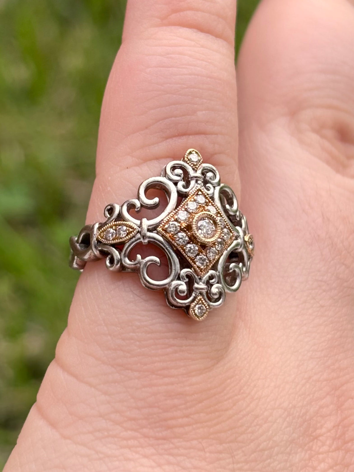 Vintage Style 18K Gold & Sterling Silver Diamond Filigree Scrollwork Ring